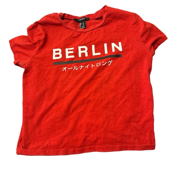 Berlin crop top - Picture 1 of 2